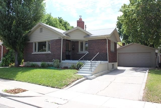 1st image of 946 E Kensington Ave
