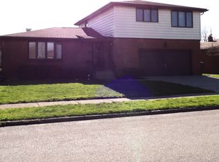 30 Sunrise Dr #U, Buffalo, NY 14219