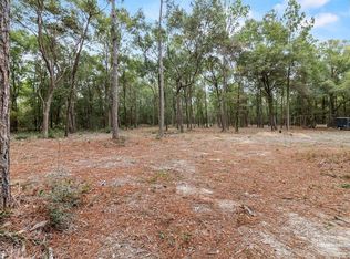 8004 Delta Dr, Milton, FL 32583