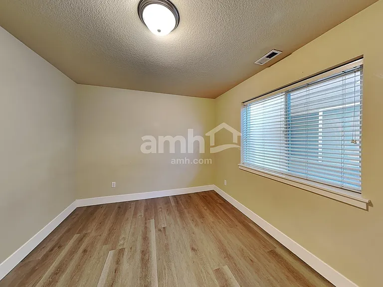 11508 NW 29th Ct — Photo 22