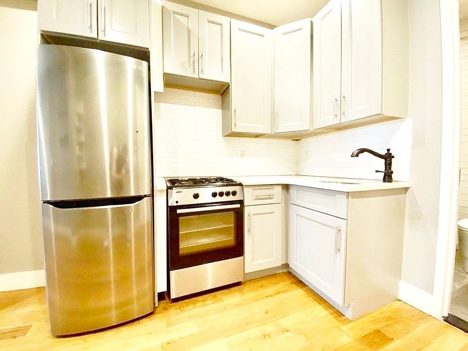 1st image of 423 Rogers Ave #1B