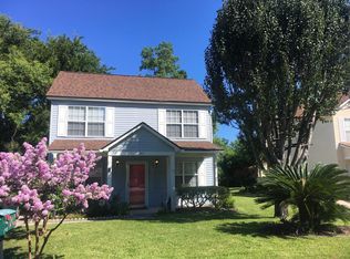37 Woodleaf Ct, Charleston, SC 29407