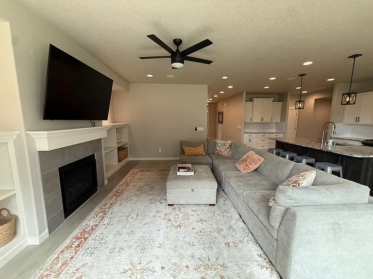 7506 Cornflower Dr — Photo 5