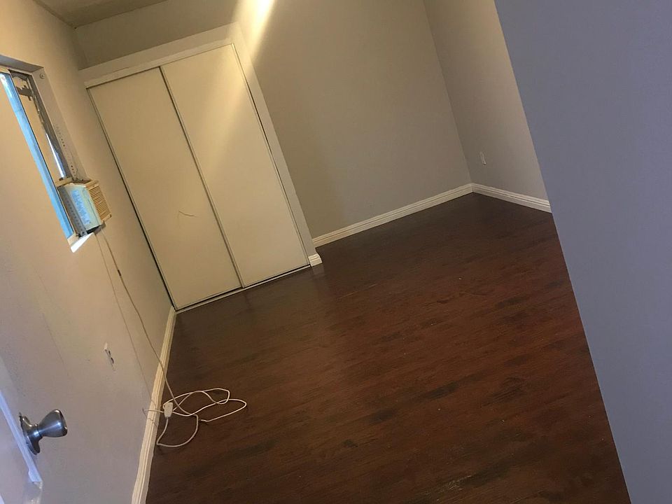2nd image of 6051 Woodward Ave #1