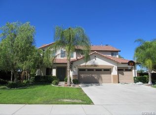 8647 Barnwood Ln, Riverside, CA 92508
