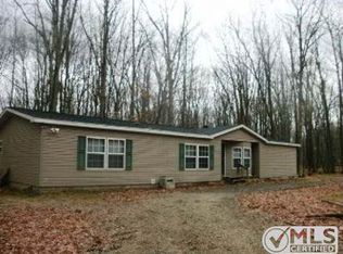 5228 Fawn Ter, Farwell, MI