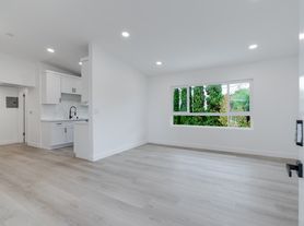 11457 Venice Blvd, Los Angeles, CA