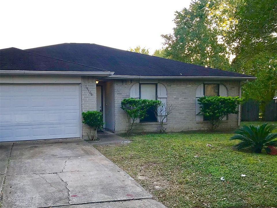 1st image of 15706 Raynor Ct