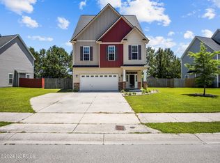 410 Savannah Dr, Jacksonville, NC 28546
