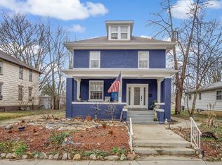 1320 Laurel St, Highland, IL