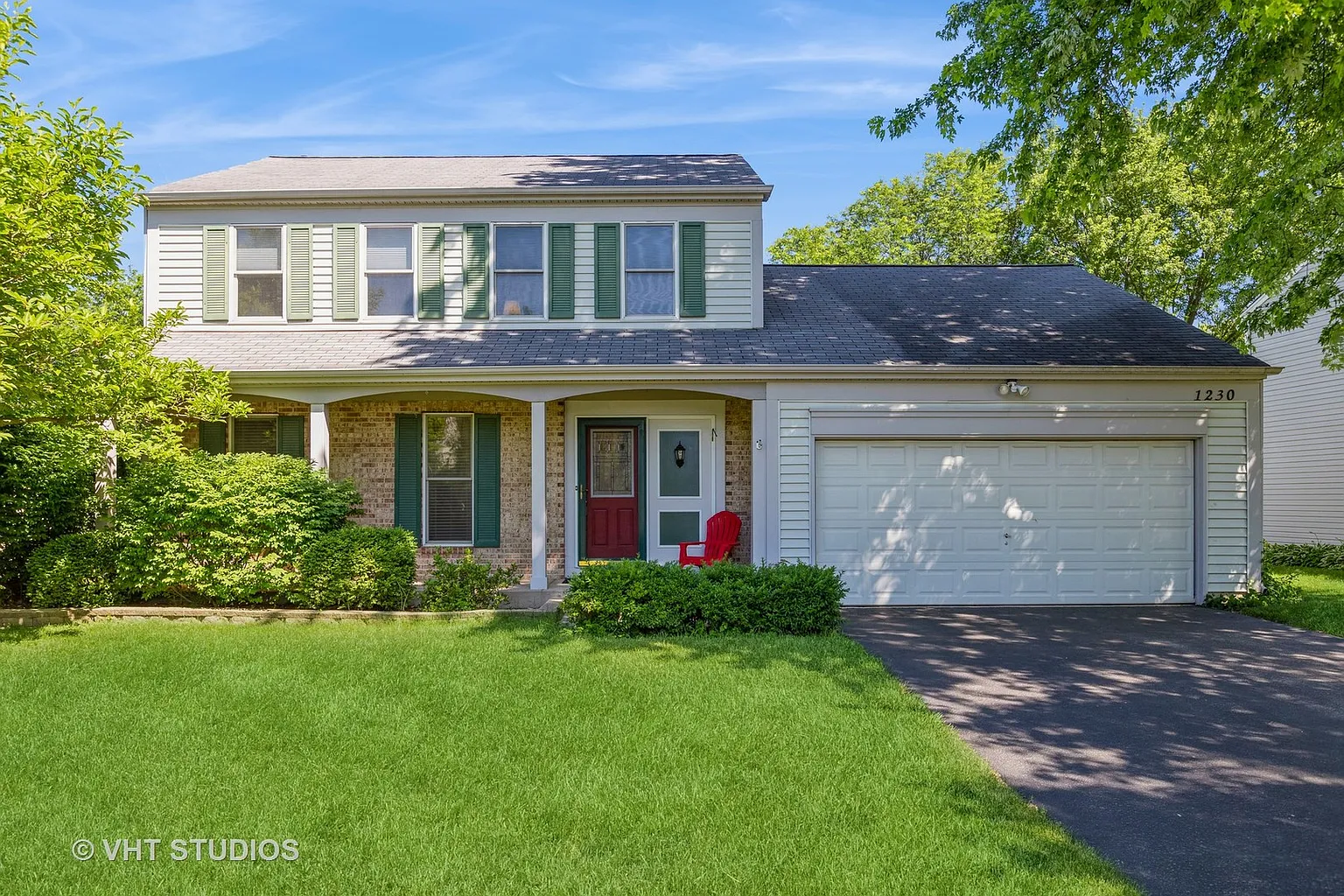 1230 Countryside Dr photo 1