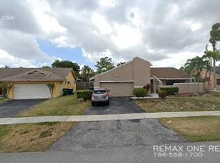 7061 NW 49th Pl, Lauderhill, FL 33319