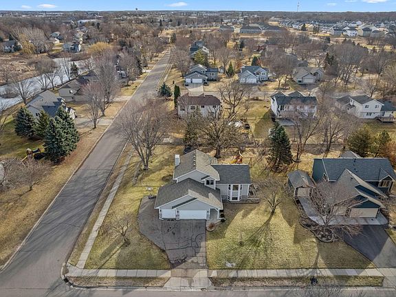 4th image of 12994 Red Fox Rd