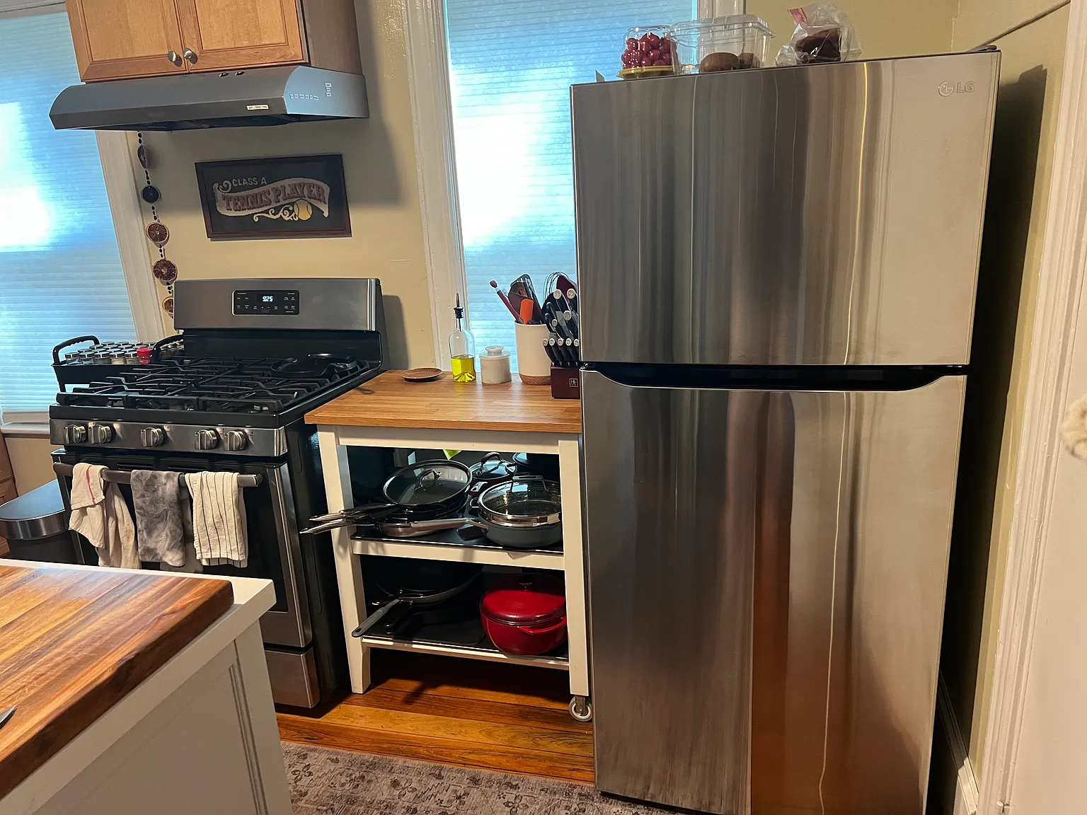 1 bed, 9999 sqft, $3,000 — Photo 3