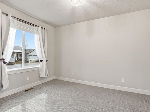 5th image of 7191 S Parkridge Blvd