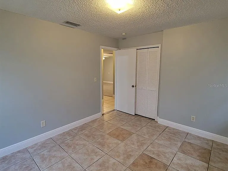 784 E Anderson Rd — Photo 24