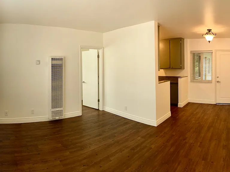 203 Ladera Street — Photo 5