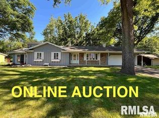 24524 E Oak Park Rd, Canton, IL 61520