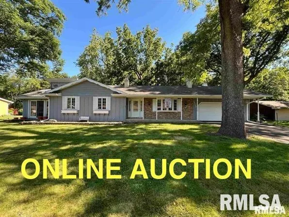 24524 E Oak Park Rd, Canton, IL 61520