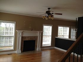 3rd image of 1142 Britts Dr