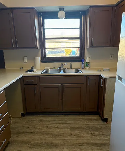 2933 W Roxbury St — Photo 16