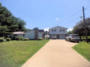 242 Bethelboro Rd, Uniontown, PA 15401