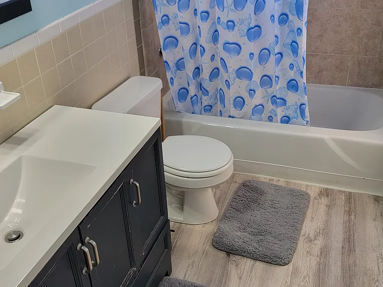 45 Donna Dr #C8 — Photo 14