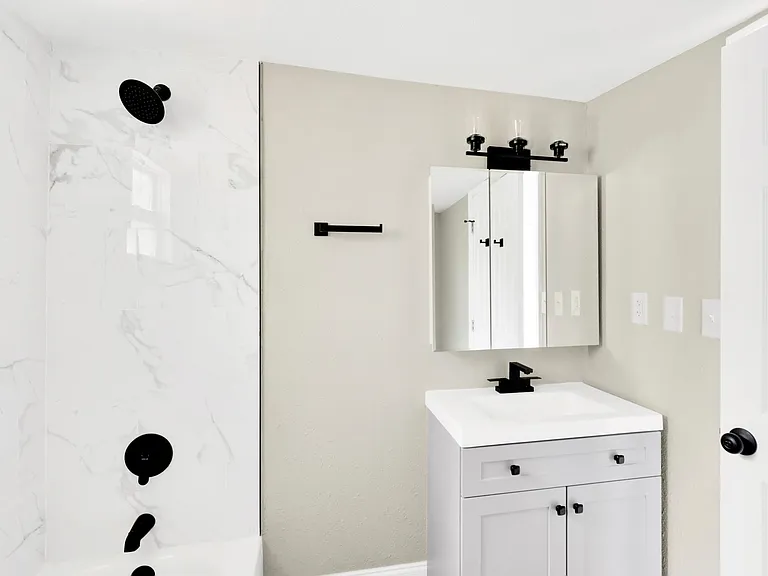 547 Wildwood Way #B — Photo 20
