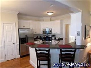 2nd image of 3808 Oglethorpe Dr