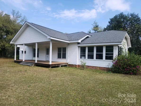 505 E Cato St, Pageland, SC 29728