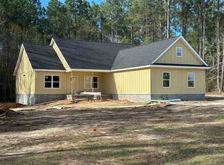 425 Woodridge Ln, Cairo, GA 39827