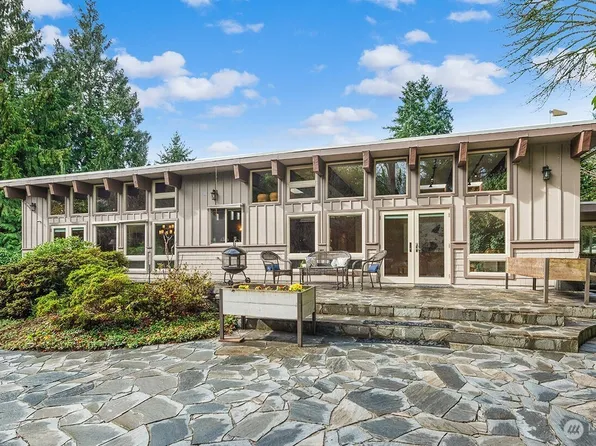 16 Cascade Key, Bellevue, WA 98006