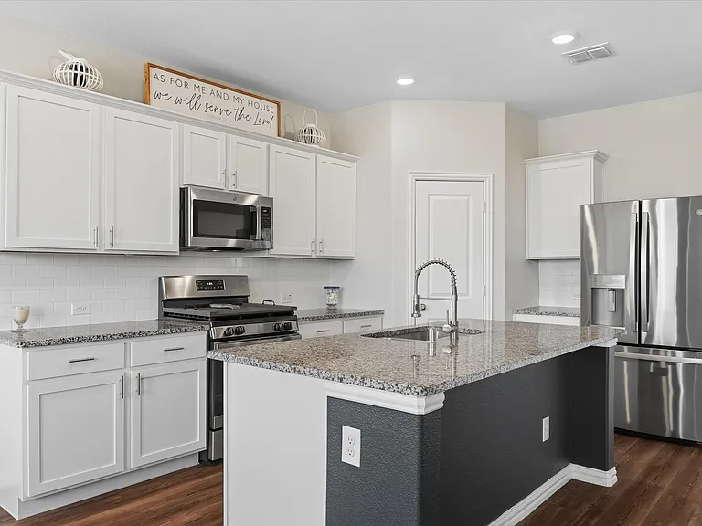 2137 Whispering Sage Blvd — Photo 9