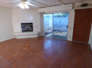406 Roundtree Ct, Sacramento, CA