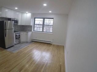 16038 75th Rd, Fresh Meadows, NY 11366