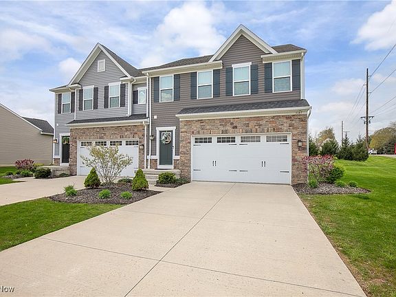 3rd image of 3387 Jackson Park Dr NW