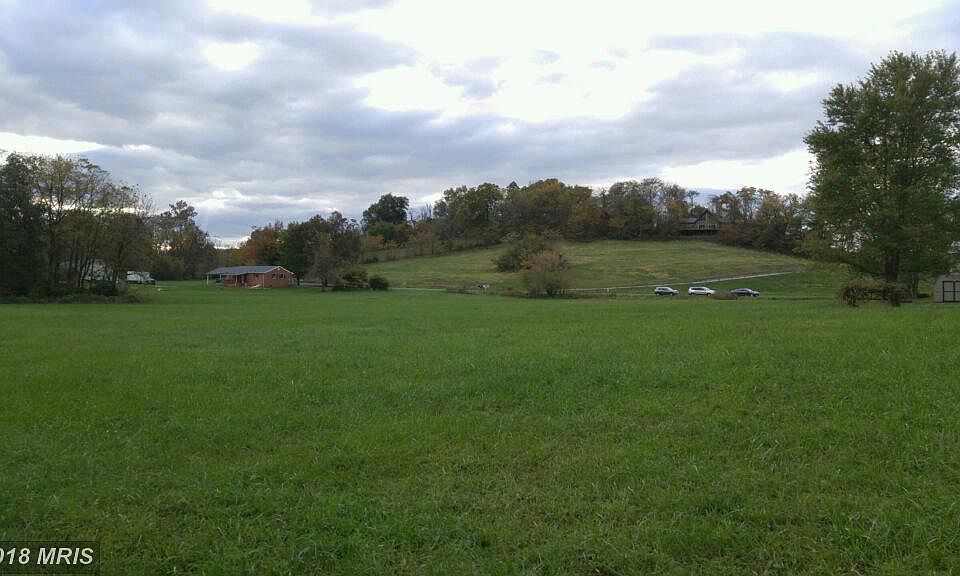 2nd image of 9829 Meadow Rock Dr
