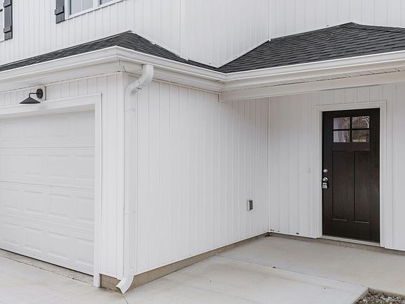 2nd image of 4365 W Pine Street #B