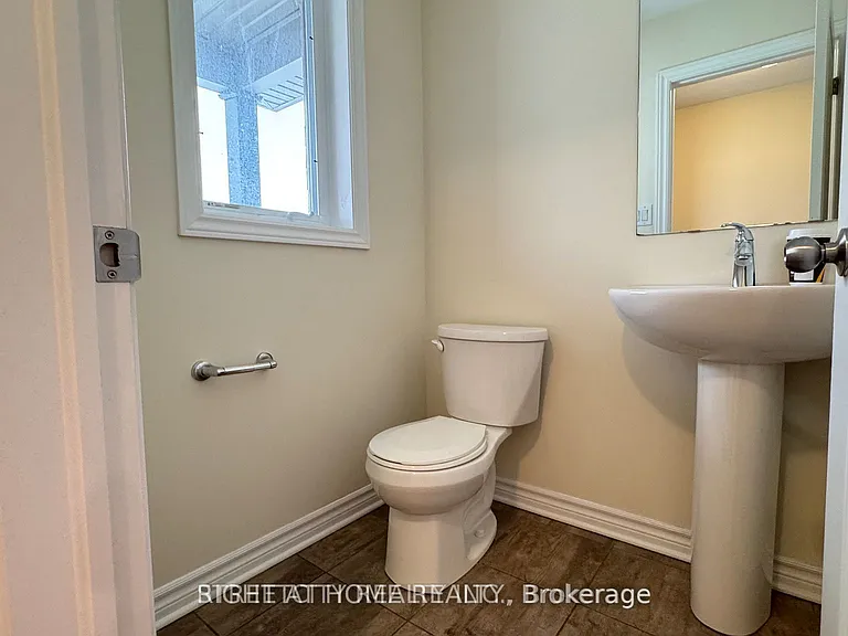 1357 Michael Cir — Photo 3