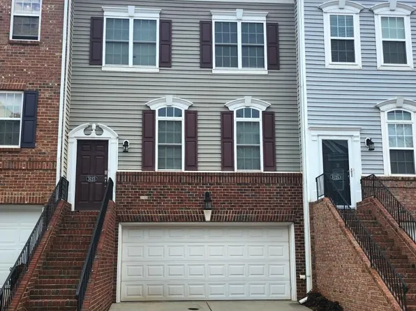 3123 Hudson Hill Ln, Raleigh, NC 27612