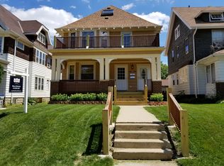 1934 N 49th St, Milwaukee, WI 53208