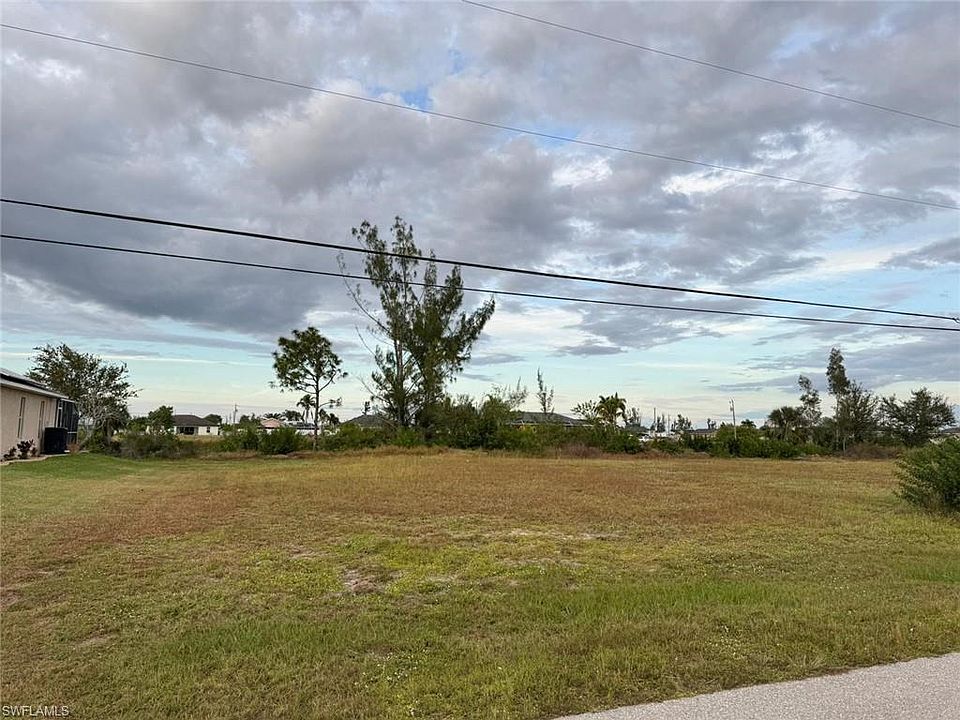 1st image of 405 NW 19th TER