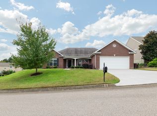 1225 Long Leaf Ln, Knoxville, TN 37932