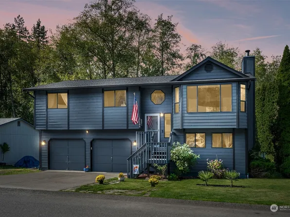 7288 Blackbird Drive NE, Bremerton, WA 98311