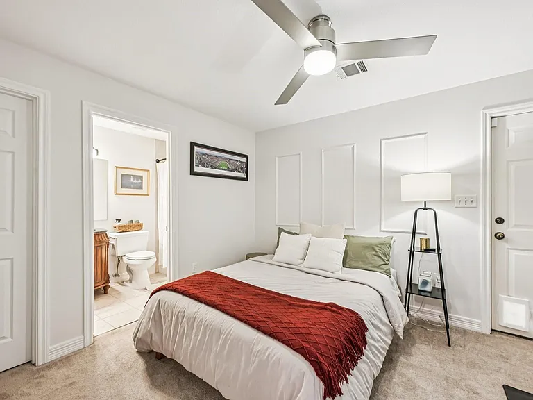 5736 Petty St — Photo 30