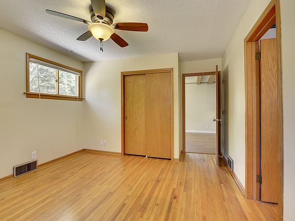 5th image of 316 Hazelwood St