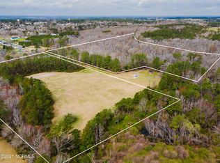 1271 Hargett St, Newport, NC 28570