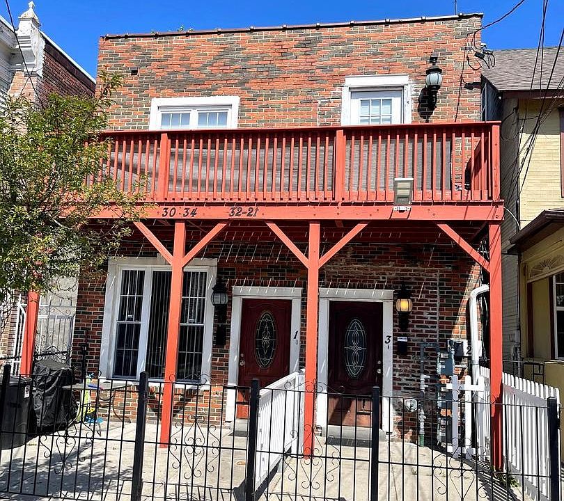 2nd image of 30 N 21st St
