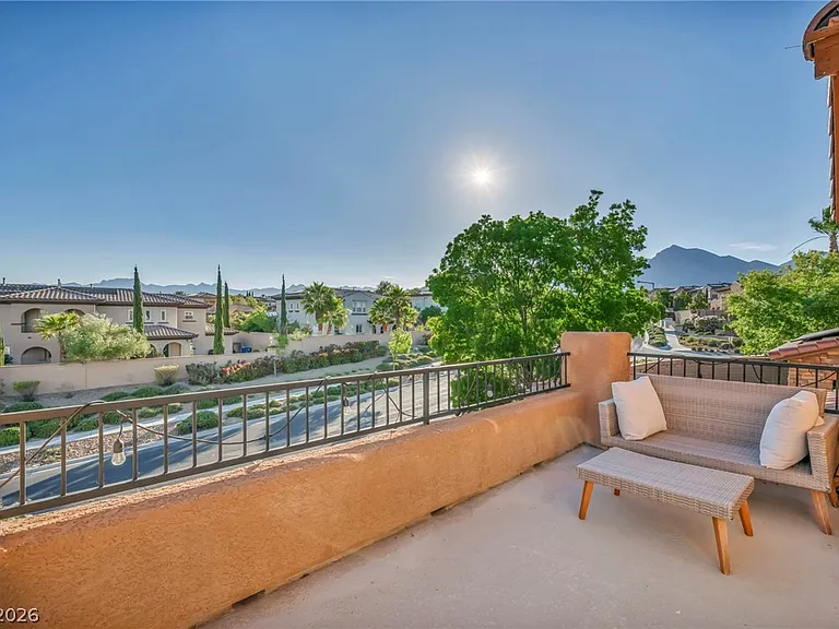 617 Apricot Rose Pl — Photo 34