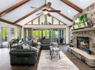 1815 Imperial Point Dr, Four Seasons, MO 65049
